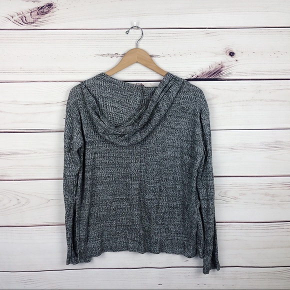 FASHION Nova Gray Ribbed Knit Lightweight Hoodie - Picture 4 of 7